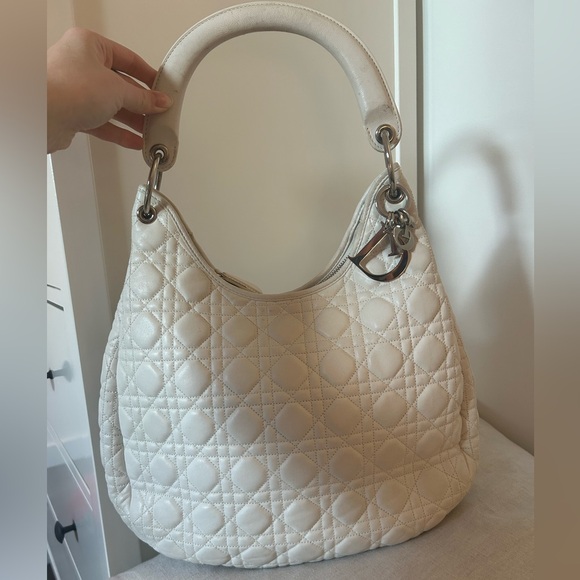 AUTHENTIC CHRISTIAN DIOR Leather Cannage Hobo - Picture 3 of 16